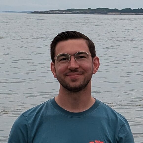 Meet your Posher, Logan - Picture 1 of 1